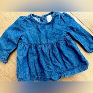 Carter’s - baby girl - chambray top, 6 month